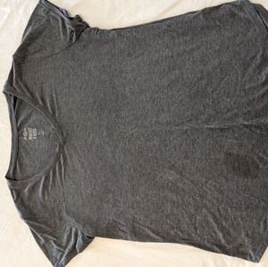 Juniors Short Sleeve V-Neck Tee